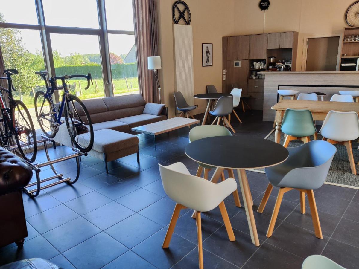 Flandrien Hotel - Belgium's Premier Cycling Hotel Brakel Eksteriør bilde